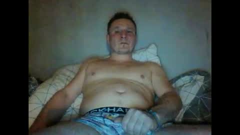 Snapshot of kamildemo chatting on 02/15/26, 01:02 kamildemo online show from 02/15/26, 01:02