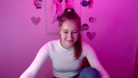kamilla_love_ online show from 09/25/25, 01:15