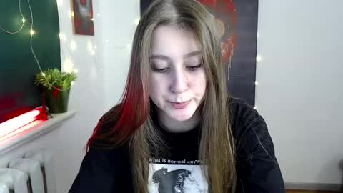 kamilla_love_ online show from 12/14/25, 12:54