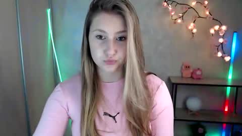 kamilla_love_ online show from 06/02/26, 12:18