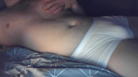 Snapshot of kamilsoon chatting on 03/03/26, 04:35 kamilsoon online show from 03/03/26, 04:35