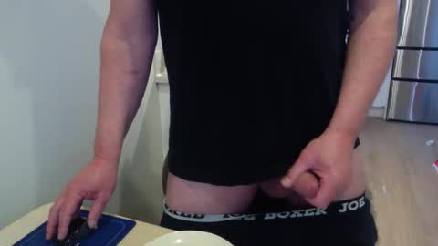 Snapshot of kanadians chatting on 04/10/26, 02:33 Cam with Me Vixens DM me online show from 04/10/26, 02:33