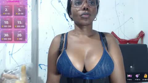 Paola online show from 09/08/25, 05:12