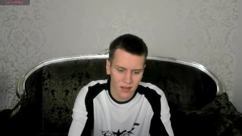 kane_wolfie online show from 09/14/25, 07:07