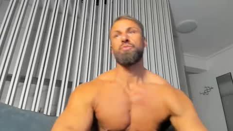 Snapshot of kanegriffin26 chatting on 11/27/25, 05:15 Kane OF strongkane online show from 11/27/25, 05:15