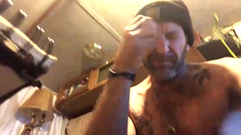 Snapshot of kaneisyours2420 chatting on 11/22/25, 04:55 Tucker online show from 11/22/25, 04:55