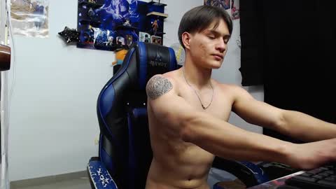 Snapshot of kanekixxxhot chatting on 09/24/25, 01:53 andres online show from 09/24/25, 01:53