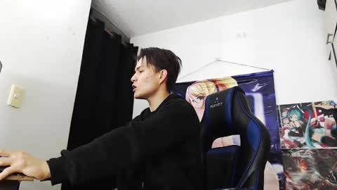 Snapshot of kanekixxxhot chatting on 11/07/25, 12:49 andres online show from 11/07/25, 12:49