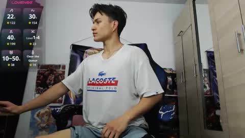 Snapshot of kanekixxxhot chatting on 04/09/26, 12:43 andres online show from 04/09/26, 12:43