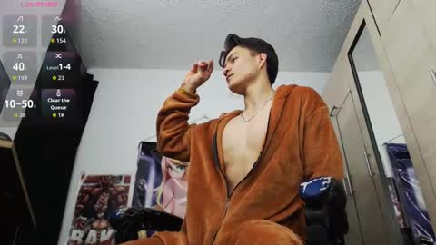 Snapshot of kanekixxxhot chatting on 04/17/26, 12:08 andres online show from 04/17/26, 12:08