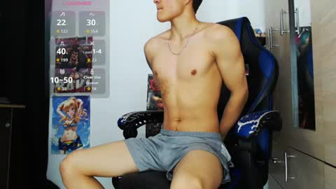 Snapshot of kanekixxxhot chatting on 06/24/26, 12:37 andres online show from 06/24/26, 12:37