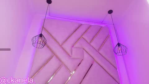 Cami online show from 10/04/25, 12:14