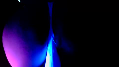 KANGKHLOE online show from 09/24/25, 09:23