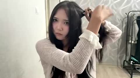 Lily online show from 07/16/26, 09:04