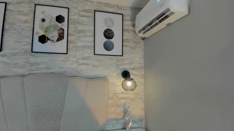 Snapshot of kanna02 chatting on 11/30/25, 10:41 Kanna online show from 11/30/25, 10:41