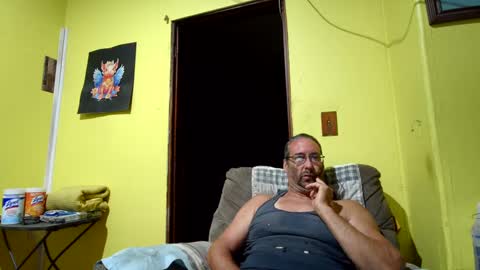 kansasfarmer1 online show from 10/11/25, 08:57