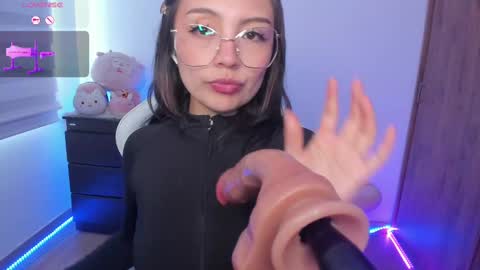 Hanny online show from 10/17/25, 05:26