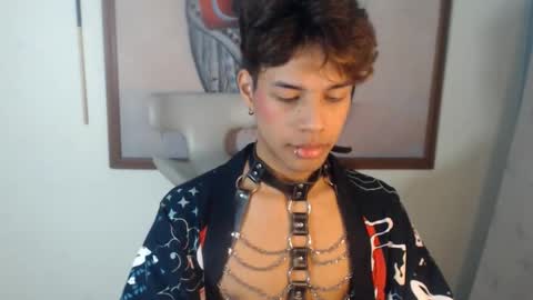 Kaori Matsui online show from 10/05/25, 10:40