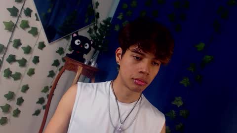 Kaori Matsui online show from 11/23/25, 09:14