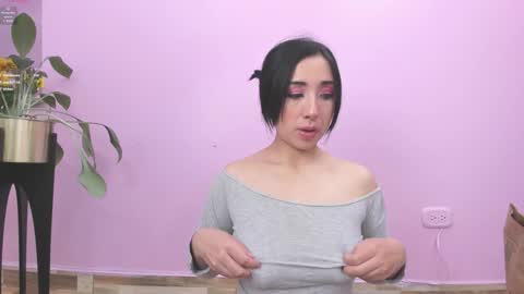 kaory_azumi online show from 12/03/24, 09:34