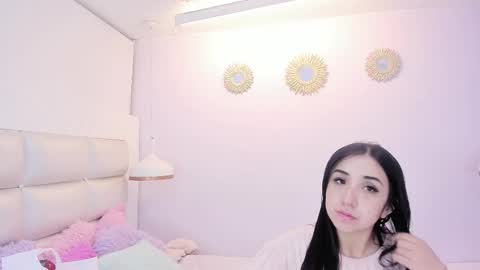 kaory_azumi online show from 11/15/25, 12:13