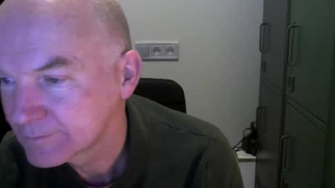 Robbie online show from 02/14/25, 06:45