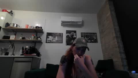kapri_sun online show from 09/14/25, 11:04