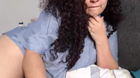 Snapshot of kara__gower chatting on 12/03/25, 03:25 kara online show from 12/03/25, 03:25