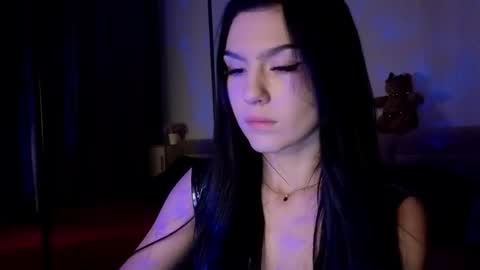 Snapshot of kara_life chatting on 10/03/25, 01:13 kara_life online show from 10/03/25, 01:13