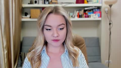 Kara. Off from 15th till 24th of December online show from 10/05/25, 09:02