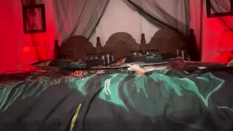 Snapshot of karamelkandy69 chatting on 01/21/25, 05:16 Karamelkandy69 online show from 01/21/25, 05:16