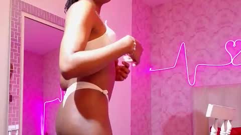 Snapshot of kardycastle7 chatting on 11/18/25, 12:31 Kardy online show from 11/18/25, 12:31