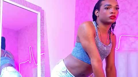 Snapshot of kardycastle7 chatting on 11/23/25, 12:27 Kardy online show from 11/23/25, 12:27