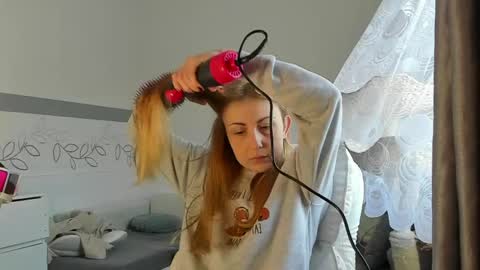 karen0092 online show from 04/28/26, 11:04
