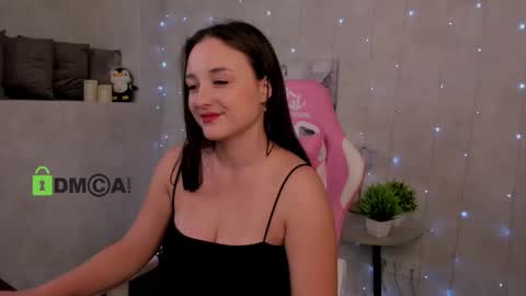 karen_morgan online show from 09/11/25, 03:23