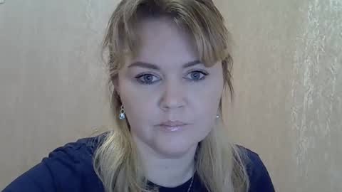 karennelsonx online show from 12/13/24, 04:49