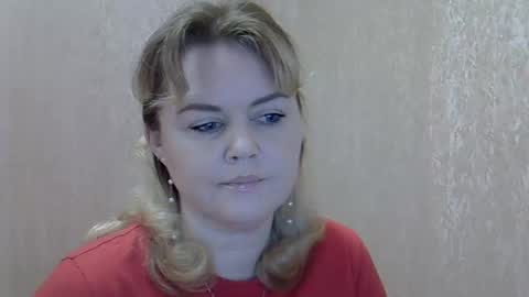 karennelsonx online show from 12/15/24, 08:25