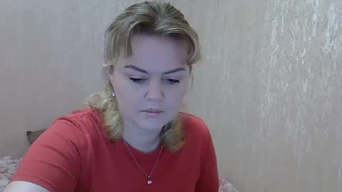 karennelsonx online show from 12/20/24, 11:21