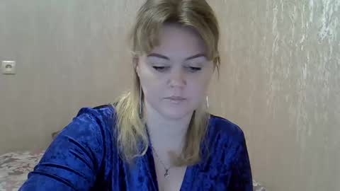 karennelsonx online show from 12/27/24, 05:16