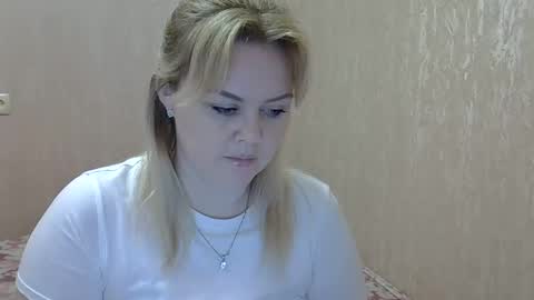 karennelsonx online show from 01/21/25, 07:39