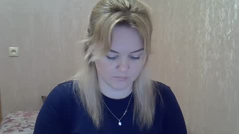 karennelsonx online show from 02/04/25, 06:06