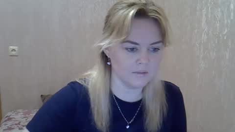 karennelsonx online show from 02/04/25, 09:10