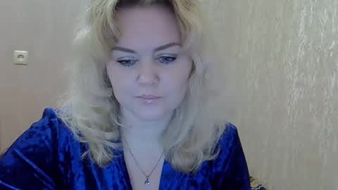 karennelsonx online show from 02/14/25, 12:47