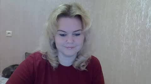 karennelsonx online show from 02/16/25, 07:26