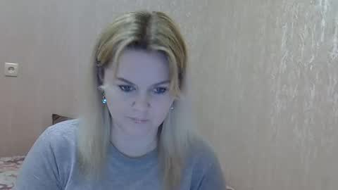 karennelsonx online show from 02/19/25, 03:05