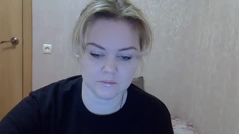 karennelsonx online show from 03/12/25, 01:51