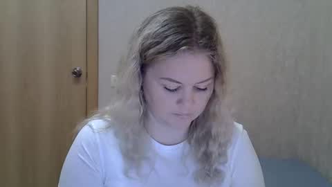 karennelsonx online show from 05/25/26, 01:06