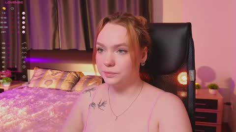 Karoline online show from 01/24/25, 03:22