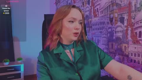 Karoline online show from 02/09/25, 03:22