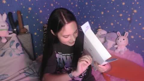 karicherry online show from 09/23/25, 11:30